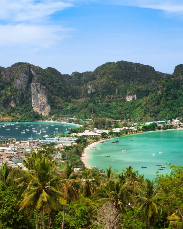 Empowerment and Serenity: A Woman-only trip to Thailand