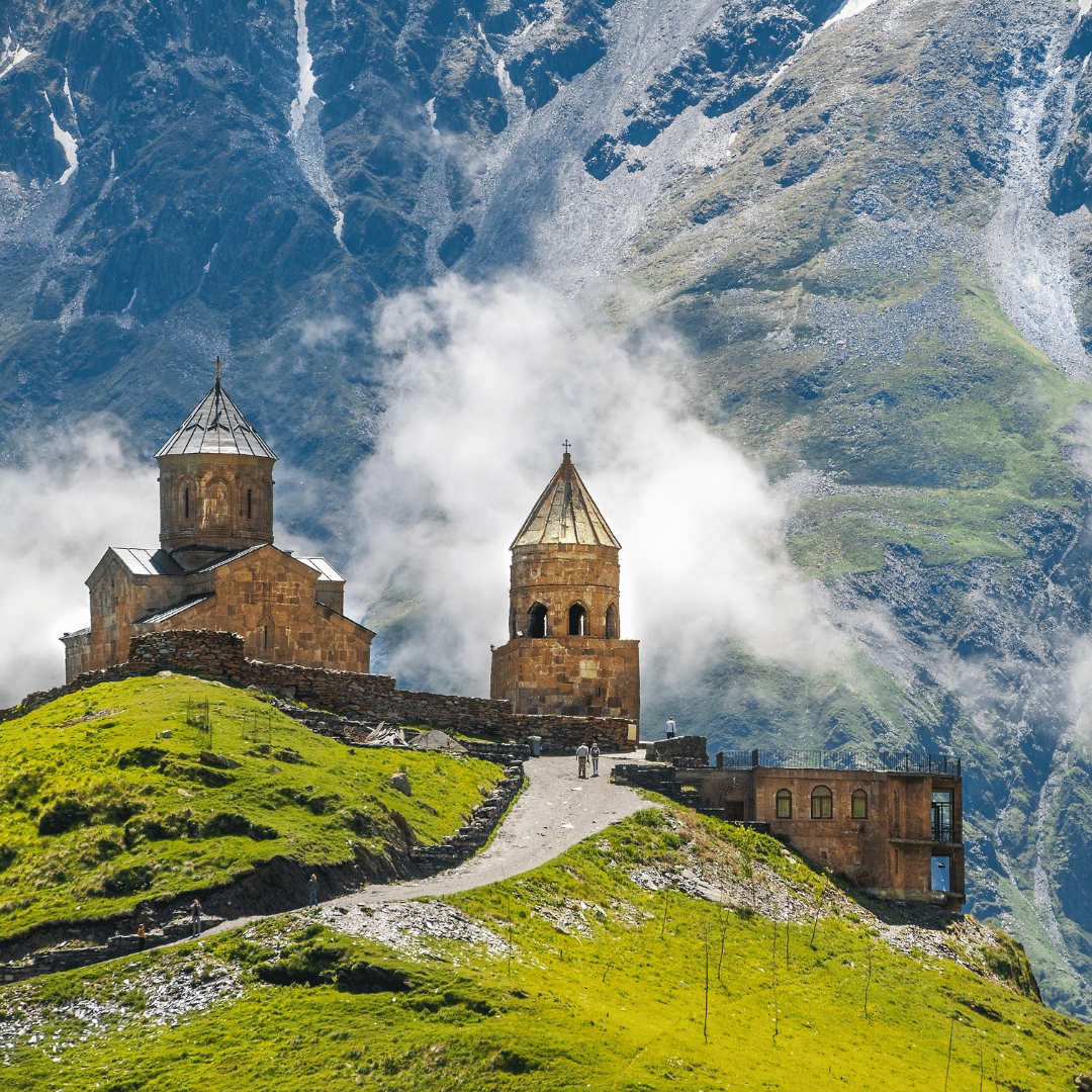 TOUR TO GUDAURI AND KAZBEGI