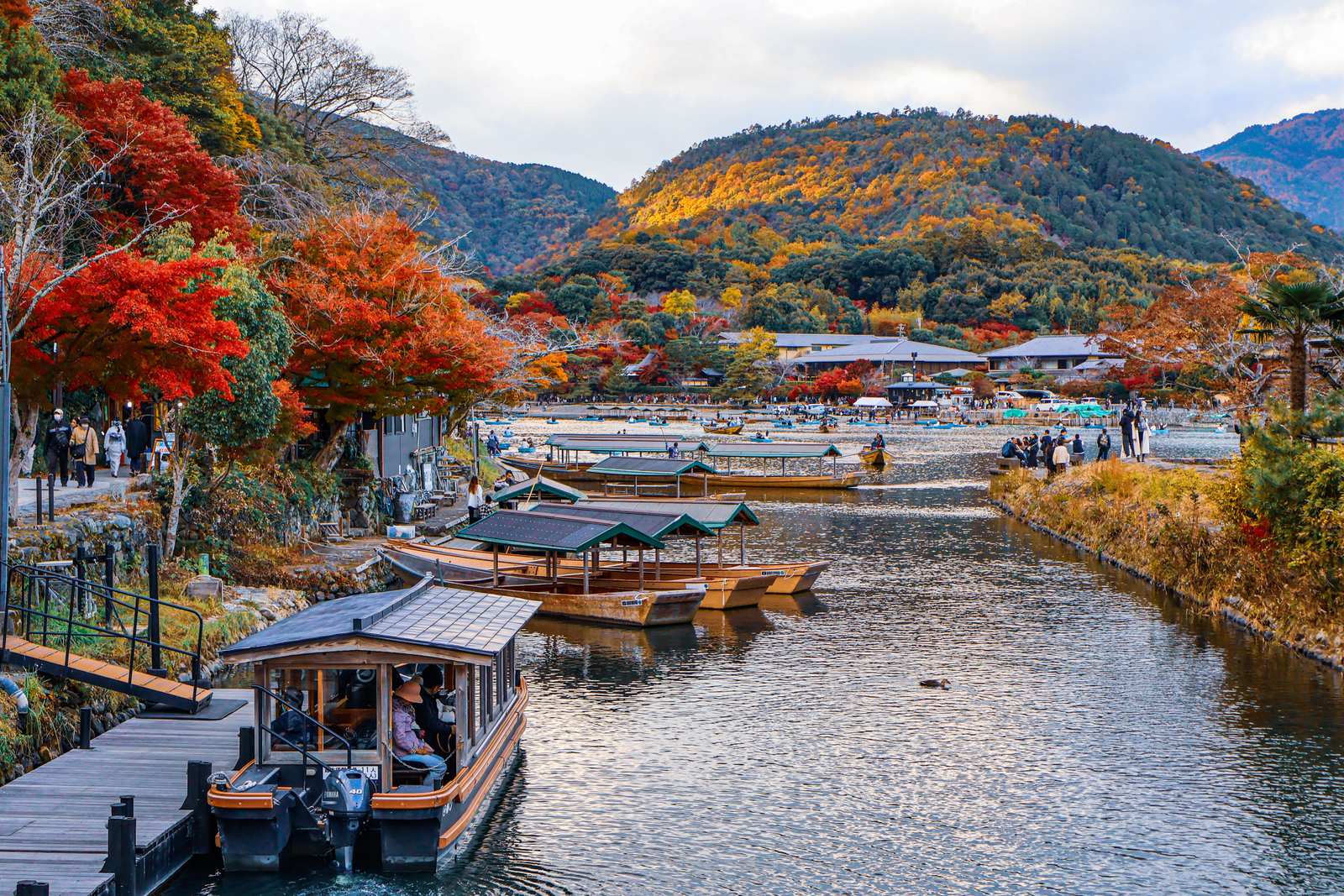 Why you should travel to Japan in Autumn.