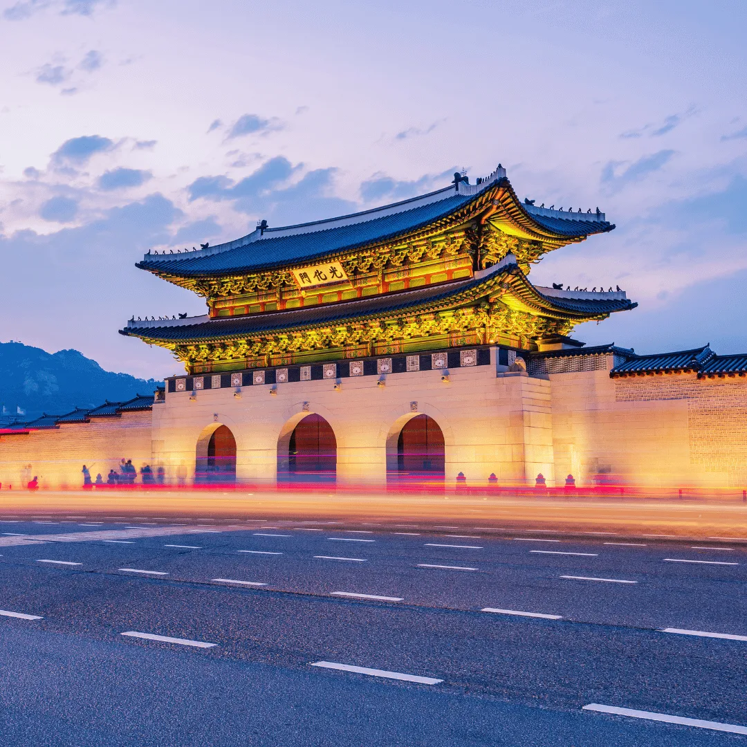 Seoul City Tour wearing Hanbok