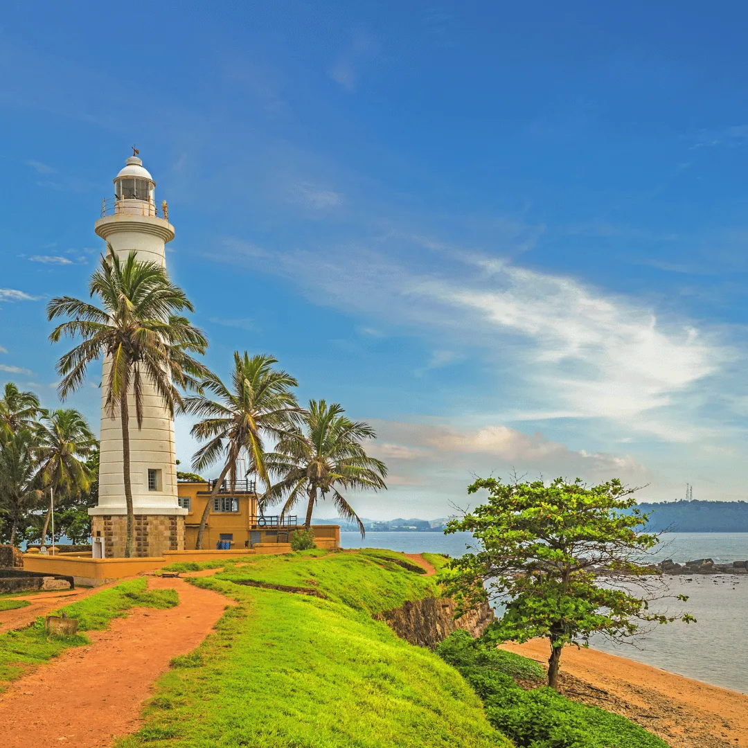 Nuwara Eliya, stroll around Galle & transfer to Bentota